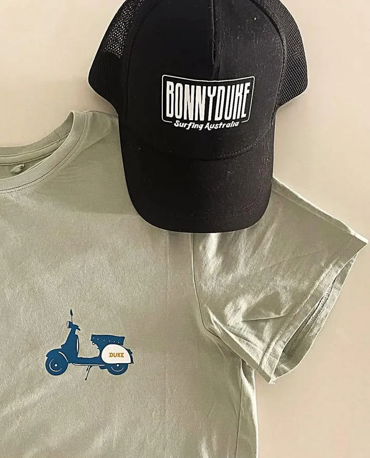T-Shirt & Hats